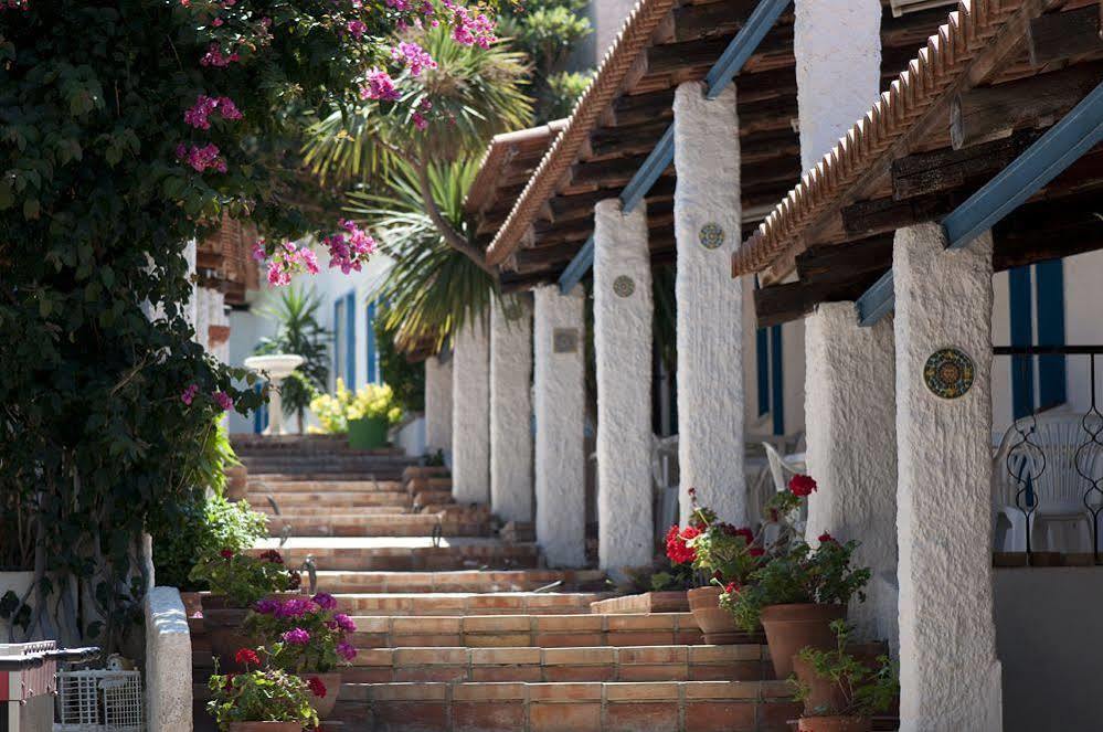 Xenium Village Cannitello Exterior photo